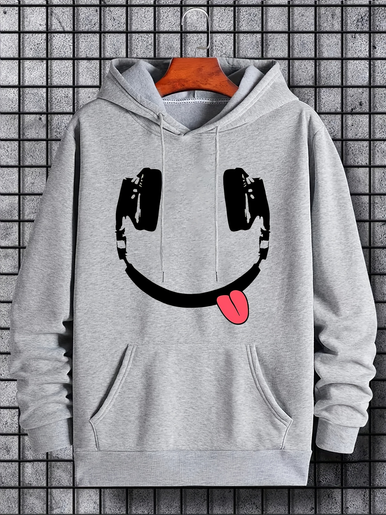 Headphone Smile Print Hoodie, Hoodies For Men, Men’s Casual Graphic Design Pullover Hooded Sweatshirt With Kangaroo Pocket Streetwear For Winter Fall, As Gifts