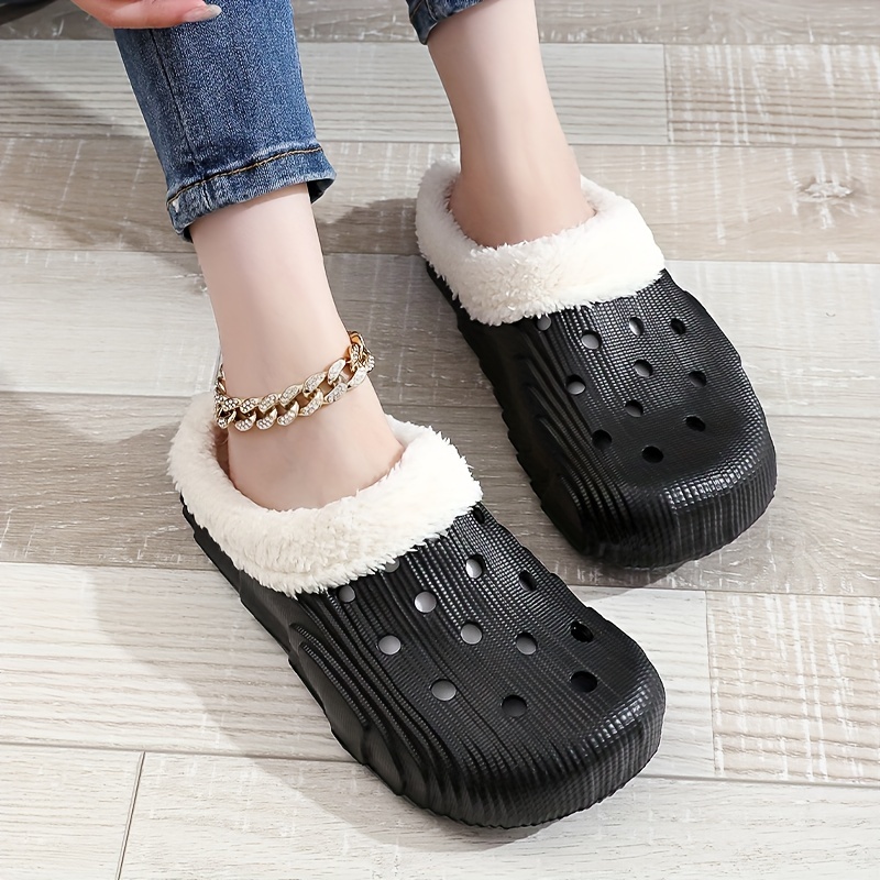 winter plush lined clogs solid color hollow out closed toe slip on shoes cozy warm home slippers details 4